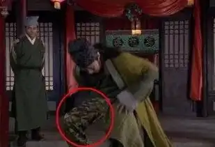 小学生都能发现的穿帮镜头赵丽颖笑场,周星驰后面的灯穿越了
