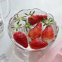 自制健康美味的草莓牛奶果冻的做法菜谱豆果美食