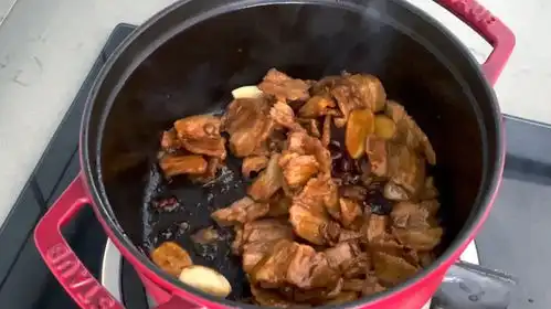 金典家常菜五花肉土豆焖豆角的做法菜谱豆果美食
