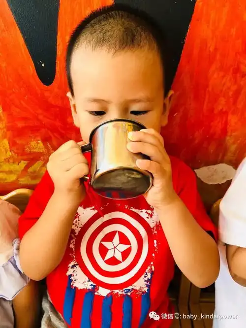 孩子喝多少水才科学一份不同年龄水量表让你明白
