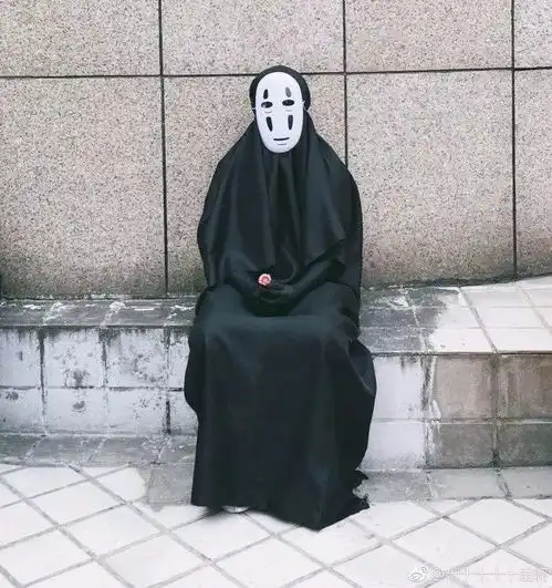 当无脸男来到杭州动漫节,场面实在太搞笑了
