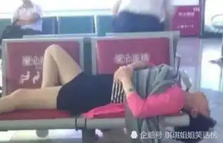 搞笑gif女侠骑车,看着挺霸气的,就是不太安全

