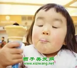 女生搞笑齐刘海图片让你快速充满喜感
