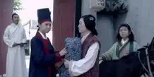 穿帮笑出眼泪的五张图,看完笑出了腹肌
