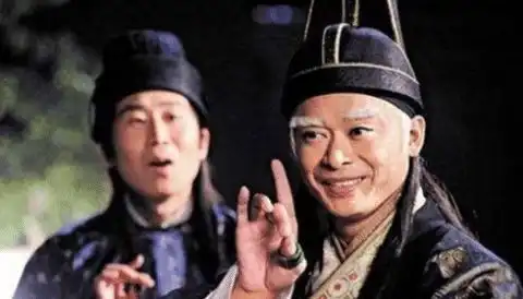 唐朝末年,太监张居翰读错圣旨,一字之错差之千里,皇帝毫不计较
