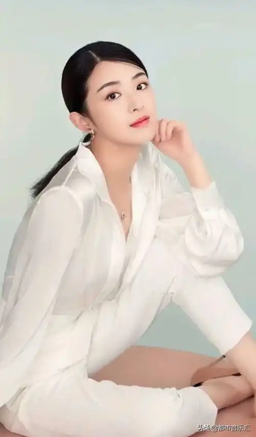 张含韵高清美图壁纸收藏分享
