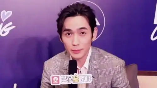 表情专属于小笼包的快乐朱一龙专访被吓到,最后的小表情太可爱了视频在线...表情
