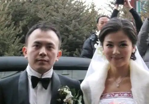 刘涛黑料缠身,究竟是不想离婚还是不敢离婚王珂五个字袒露真相
