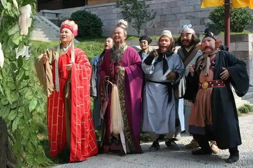 镇元子自己都能医好人参果树,为何还逼着孙悟空到处求医
