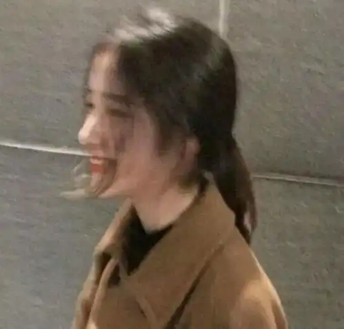 你那么善解人意想必没有人爱你
