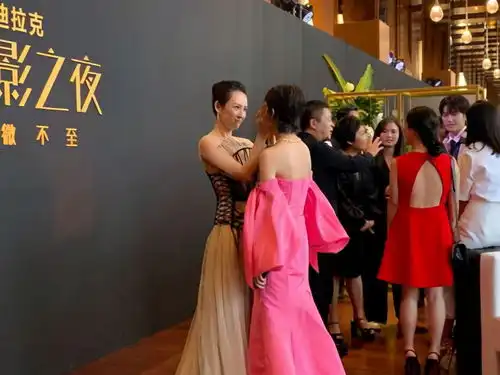 周冬雨的成功是运气好看看她的清醒认知和选择,就知道她的智慧
