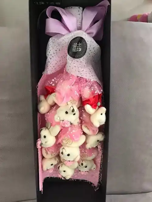 撒狗粮看看别人都收到哪些情人节礼物