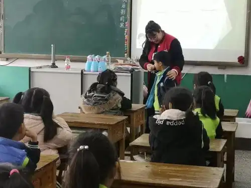 魔力科学小实验之种植蘑菇全体验
