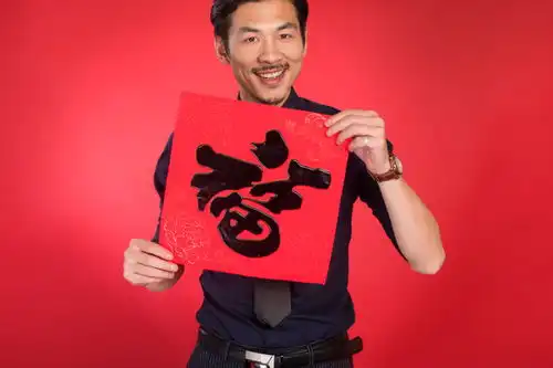 进入5月下旬,天降好运,这5个生肖好运连连,事业一帆风顺属狗
