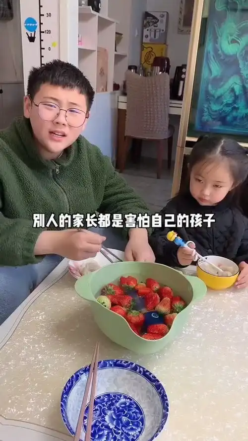 还是妹妹看的透彻,青春期撞上更年期,完败小样还好一点就透,要不然搞笑求一个神评加持
