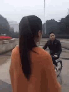这个要是走一回会不会累死吃饭搞笑图片笑死人