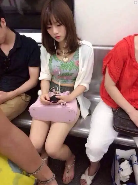让你看懂了能笑出眼泪的三十张搞笑图片
