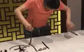 搞笑图片幽默段子笑话大侠,你是在等公交车吗
