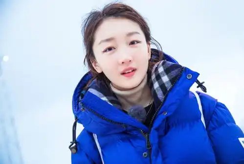 彩妆迷既然戴口罩不能涂口红,那我推荐几支眼线笔吧
