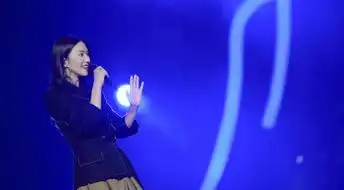 谭维维化身健身达人,晒出自己腹肌照片,这是要成为炫腹狂魔
