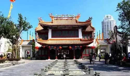 这个中国小马尔代夫,除了阳光海水沙滩外,竟然还有这么多好玩的
