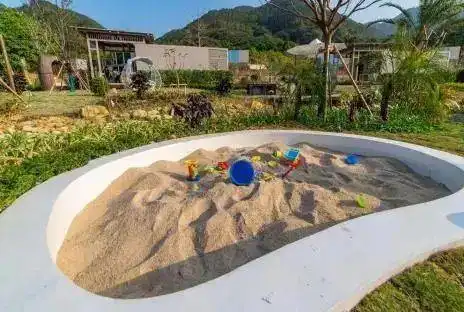 清远星空民宿,988元起订枕星而眠,独享泡池,来体验山谷里的星空船屋,特色房车和牧夫别墅院大地
