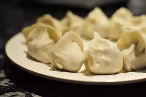 这是一份爱意满满的饺子,请查收呀
