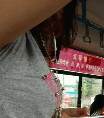 笑话段子搞笑图片这年头居然有长的丑还没钱却敢来相亲的人
