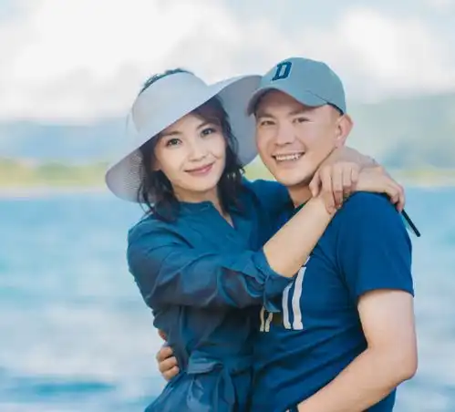 演技精湛的女神,为夫还债被称为贤妻,却曝出许多虚假黑料
