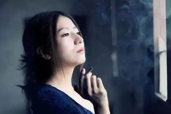 人到中年,大多数女人,都在面临着这三个危机
