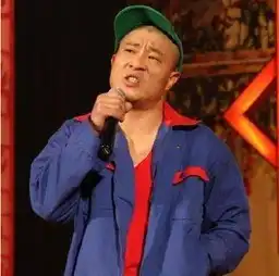 股市开启护眼模式绿得我心里哇凉
