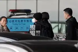 文章探望马伊琍后回京戴防毒面罩防雾霾防偷拍
