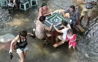 真羡慕会打麻将的贵阳人
