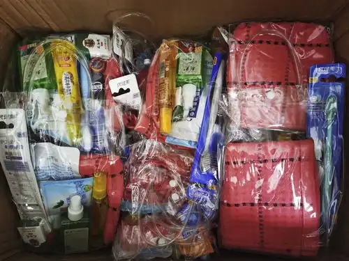 炎炎夏日关爱先行防暑降温送清凉