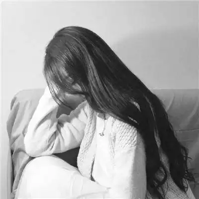 丧系黑白女生头像特别丧的头像女暗黑风格
