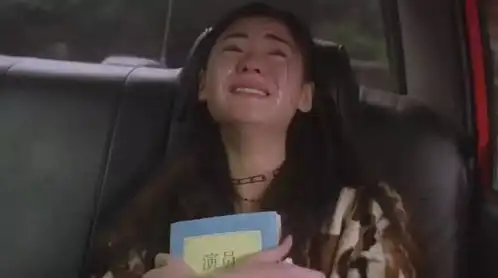 眼泪是血形成的吗,为什么是咸的
