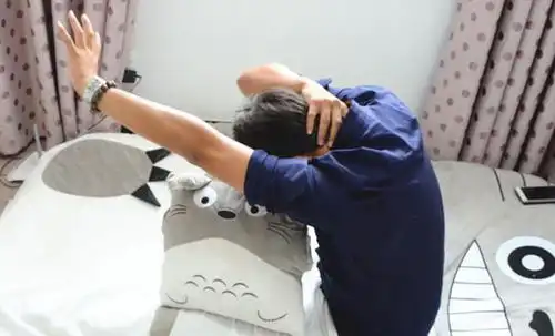 早上起床后,总有背痛的情况吗可能是肾脏出了问题,清楚吗
