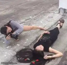 和女神一起共进晚餐,好激动