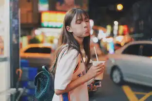 林允穿球衣披长发清纯十足搞怪不停
