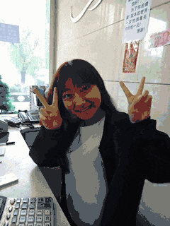 出差在外,让儿子拍一张媳妇照片,都12点了还不起床哇哈哈哈哈

