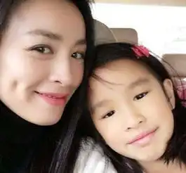 女儿长得太难看,爸爸怀疑不是亲生,亲子鉴定后妈妈无奈说出实话
