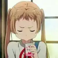 草莓牛奶的人物头像草莓