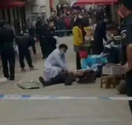 对算命结果不满杀死算命先生怎么回事这人
