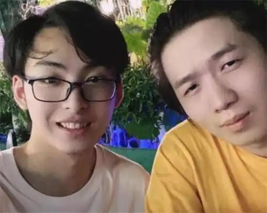 吕德华挑战fly投票界面4个吕布太真实,网友只有蔡文姬能救他

