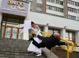 婚礼时的爆笑与疯狂
