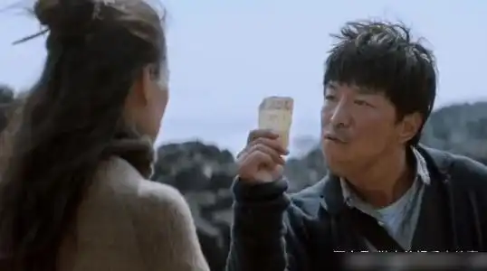 喜剧的黑色幽默,沈腾黄渤不分上下,为何一出好戏更胜一筹