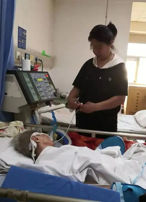 过度使用呼吸机致患者死亡,两医生被吊销执业证
