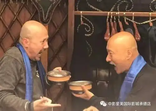 星美预告腾格尔献唱电影武林怪兽反差萌魅力爆表
