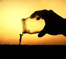 被摄影师玩坏了的夕阳
