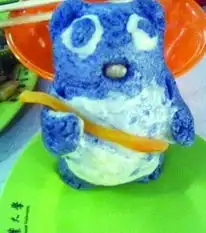 农大食堂阿姨逆天手艺动物馒头爆红
